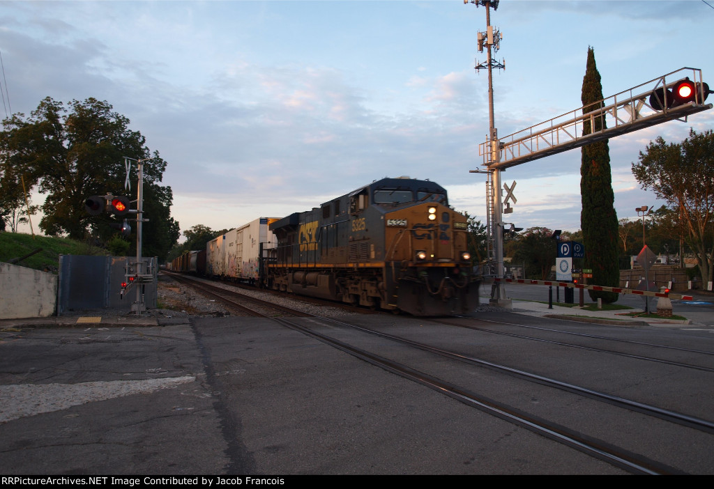 CSX 5325